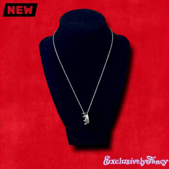 New Exclusively Fancy 925 Sterling Silver Crown Pendant Necklace - Picture 7 of 8